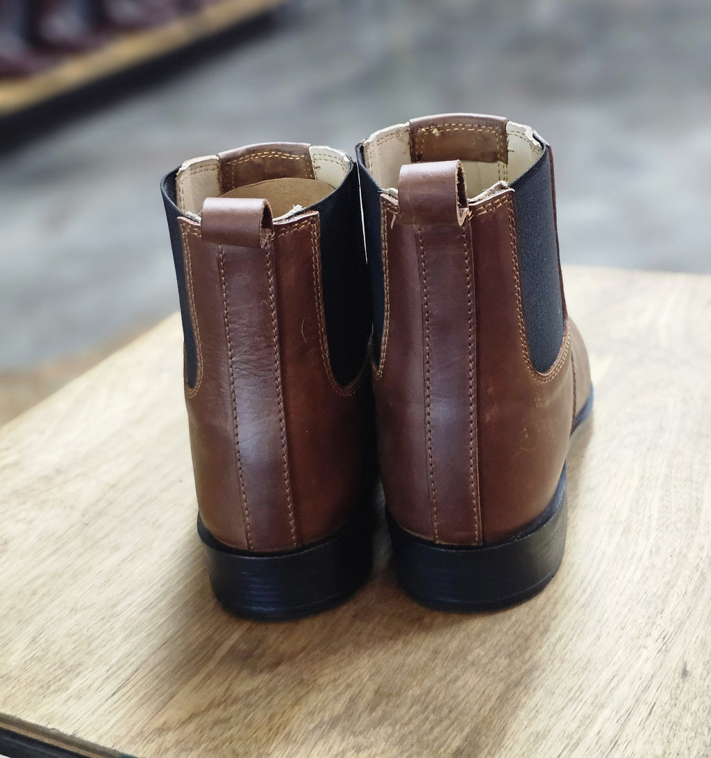 Corne Chelsea Leather Boots