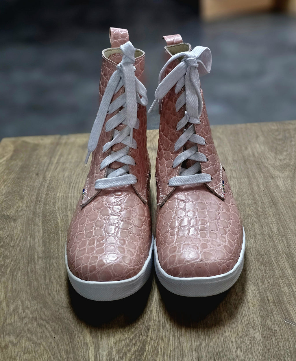 Tina Leather Sneakers