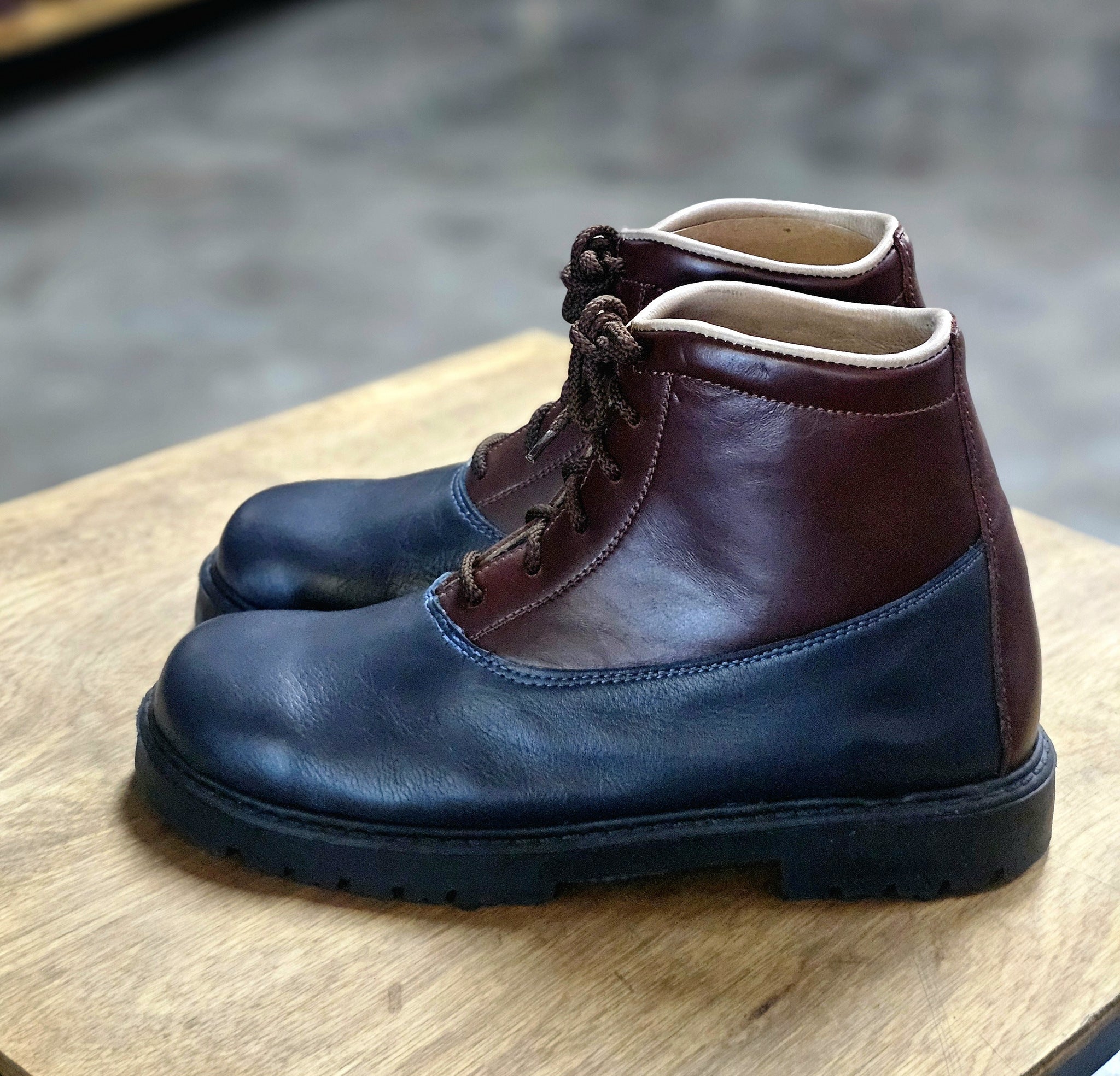 Tera Kicker Sneakers