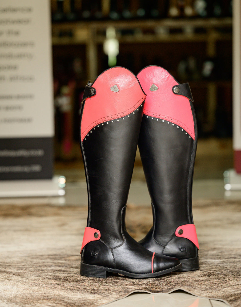 Tari hybrid pink sparkle patent trim