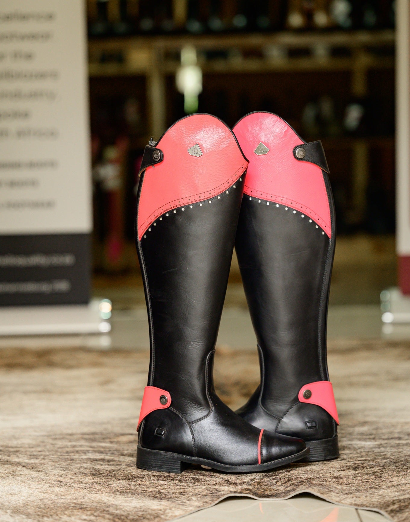 Tari hybrid pink sparkle patent trim