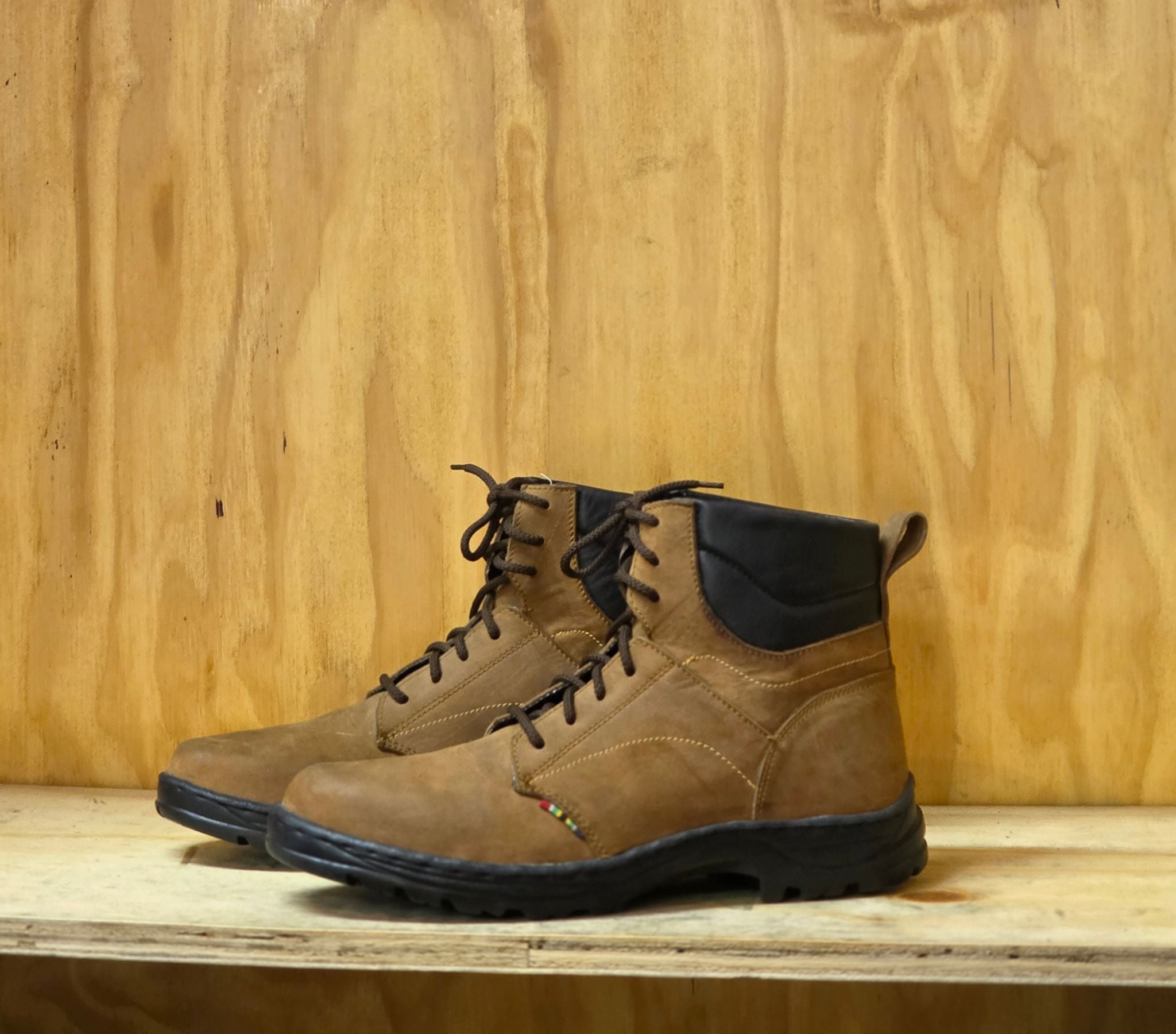 Kepler Hiker Boots