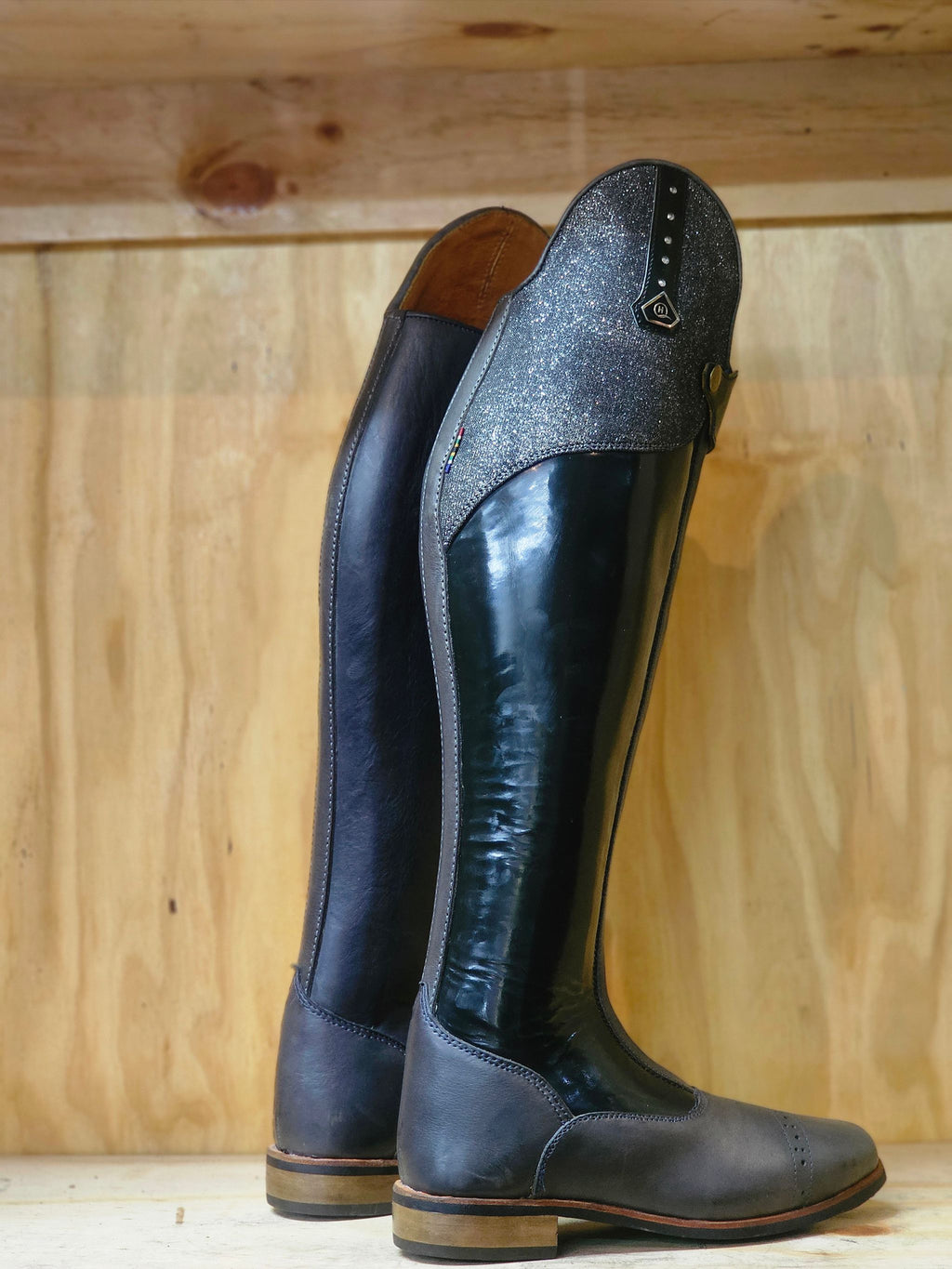 Long riding boots
