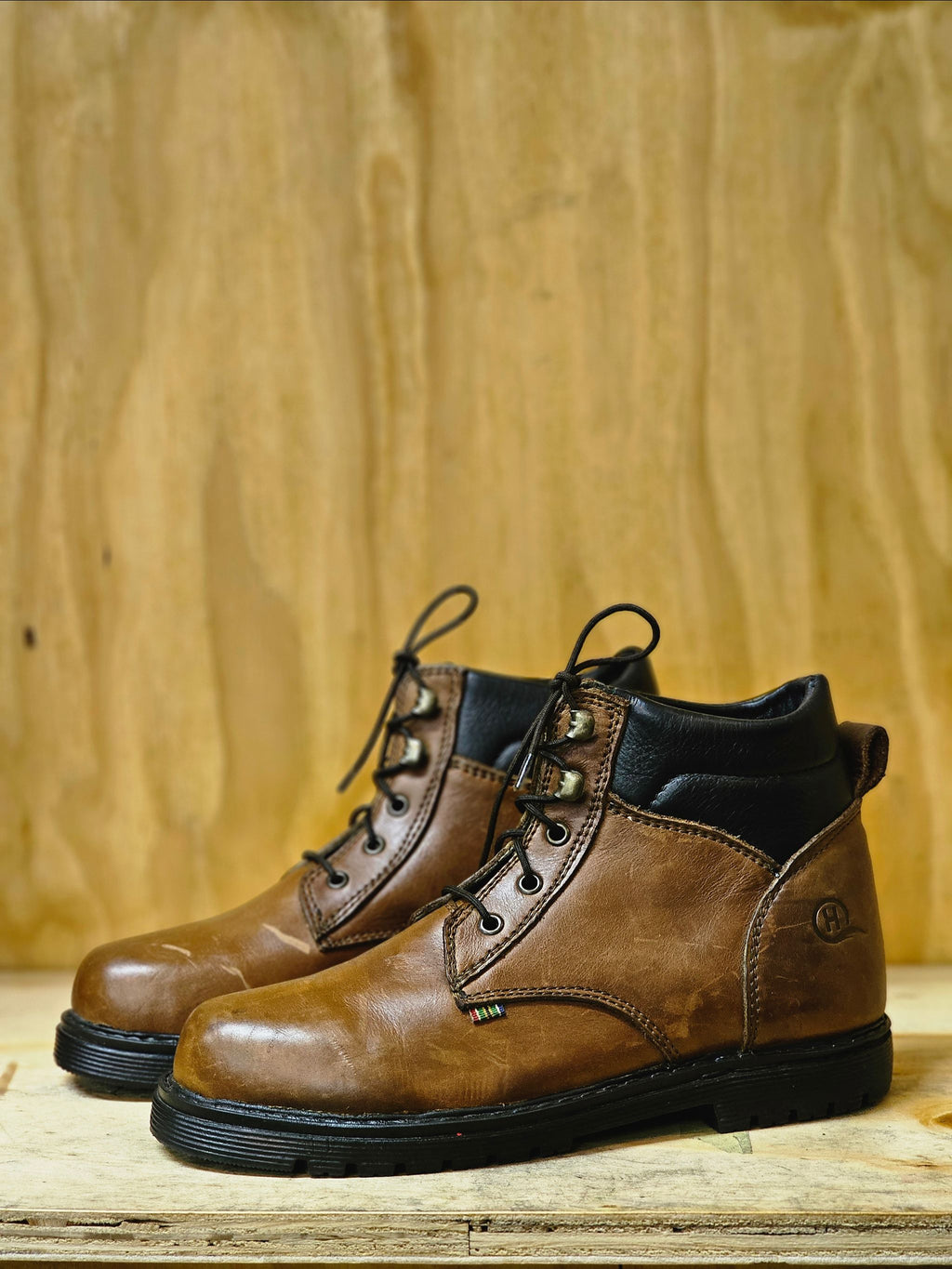 Short boot