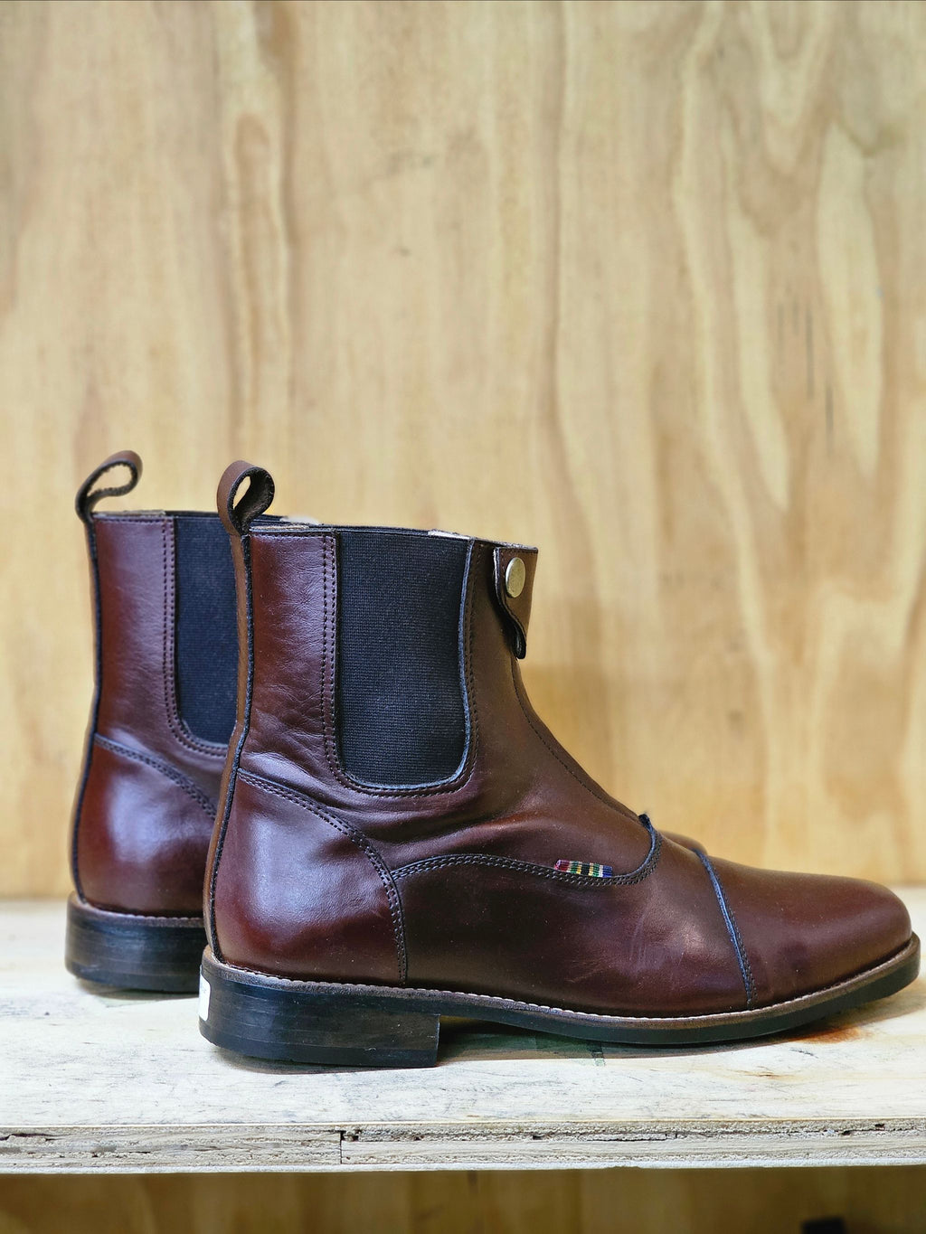 Short boots